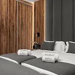 Karat Samarin 펜션 *