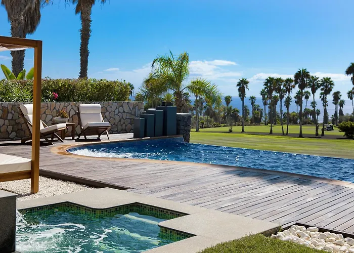 Karat Samarin 度假居 阿德耶